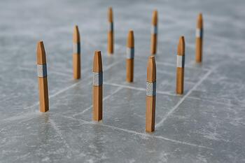 Bundle of thin sticks wrapped with reflective tape for ice marking